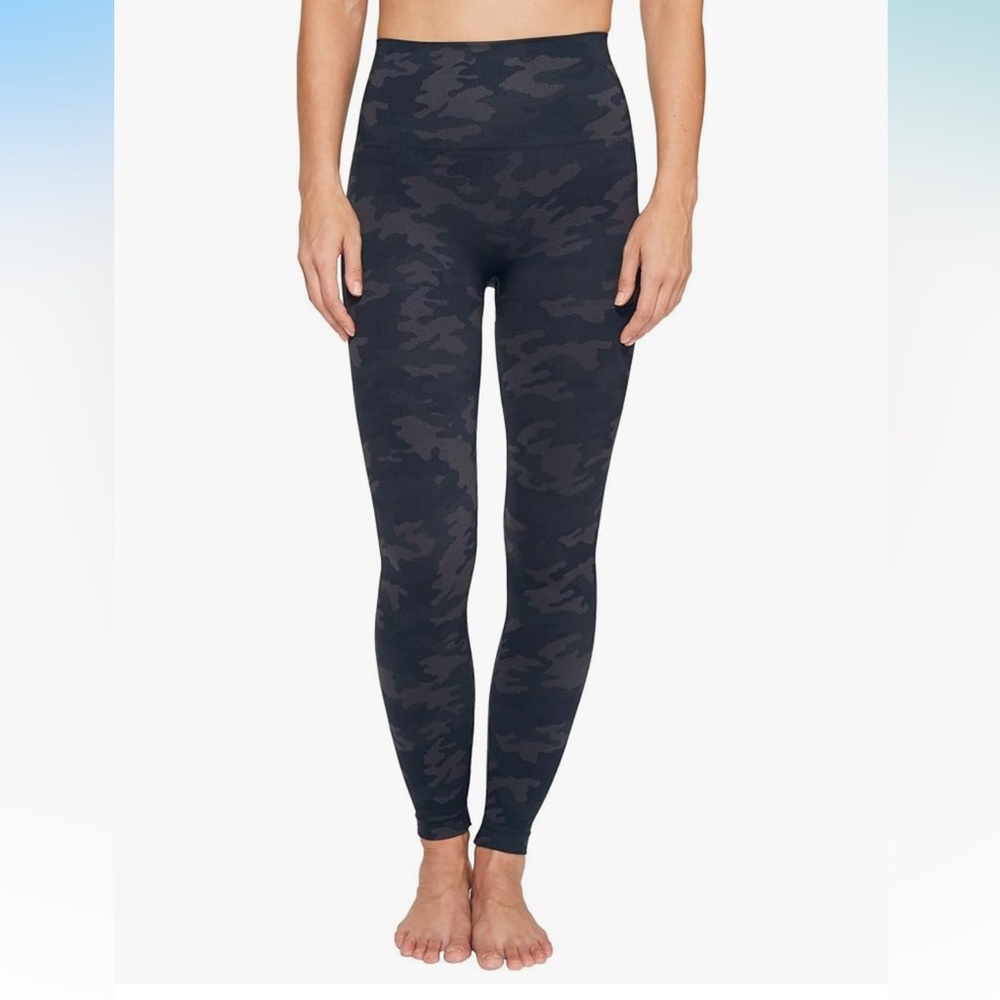 SPANX Look At Me Now EcoCare Ankle Legging Black Camo Size S